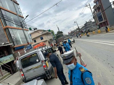 अवस्था ठिक नभएका सवारी साधन चलाउने ३७ जना चालक ट्राफिक प्रहरीको कारबाहीमा
